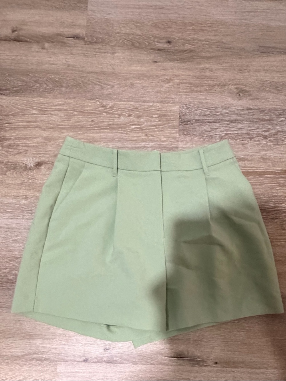Nine West Sage Green Tailored Skort